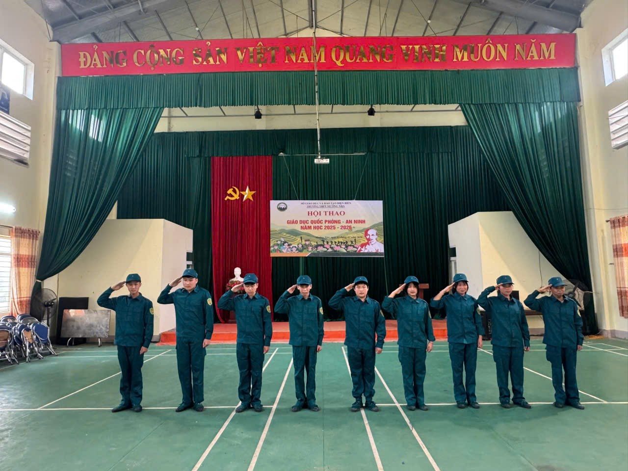 Rèn bản lĩnh – luyện kỷ luật tại Hội thao Giáo dục quốc phòng và an ninh Trường THPT Mường Nhà